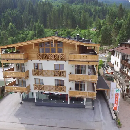 Appartement Luxurious In Tyrol With Garden Seating